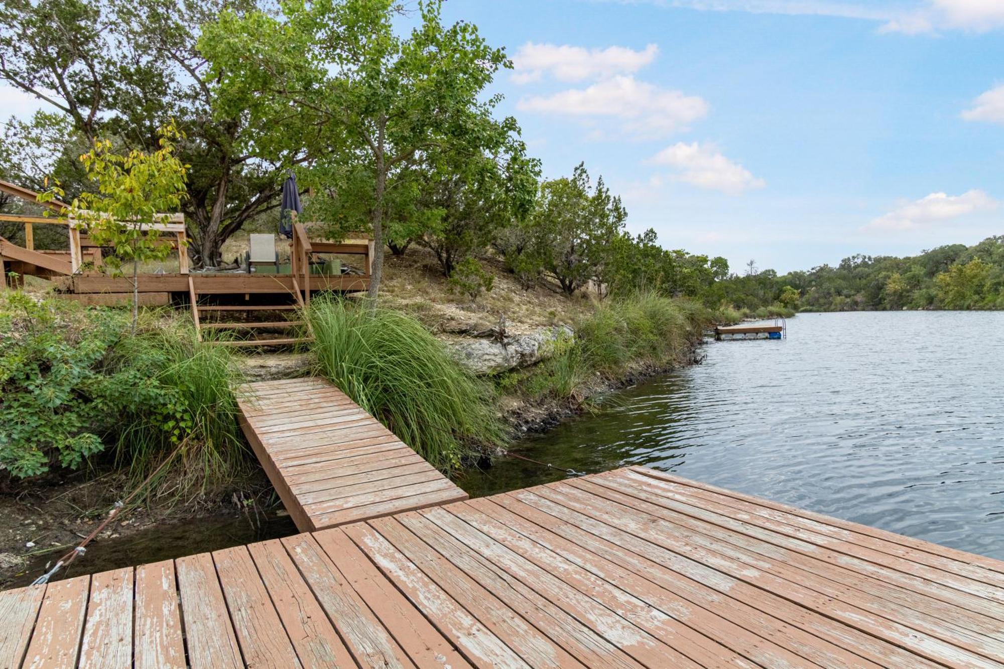Hondo Creek Hideaway Hotel Tarpley Exterior photo
